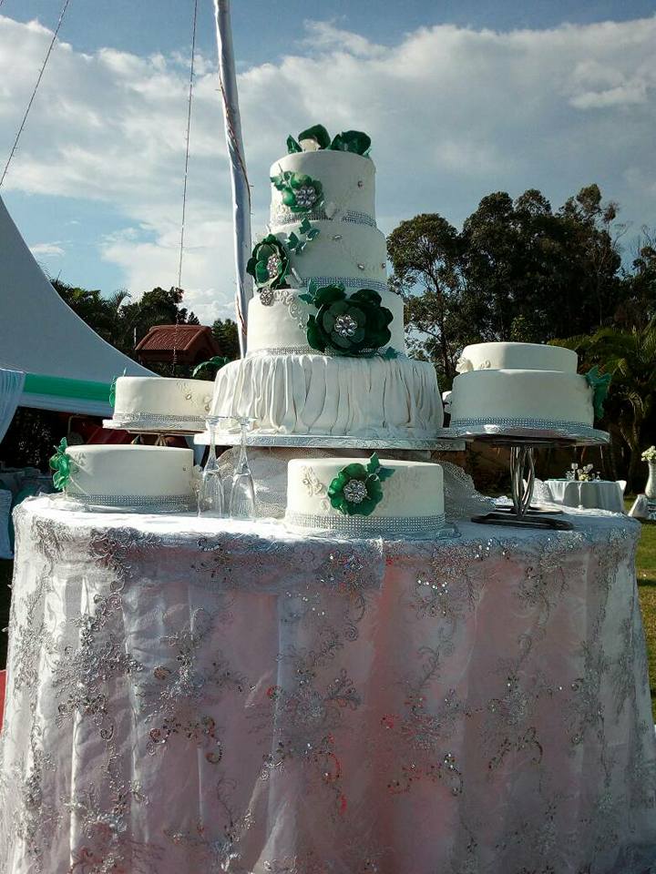 Nice wedding cake supplied by Danse Pastries Uganda