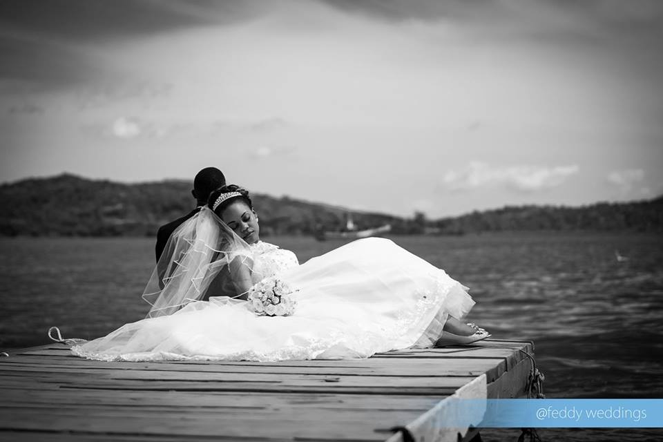 Black and white photo of a Bride & Groom at the docks