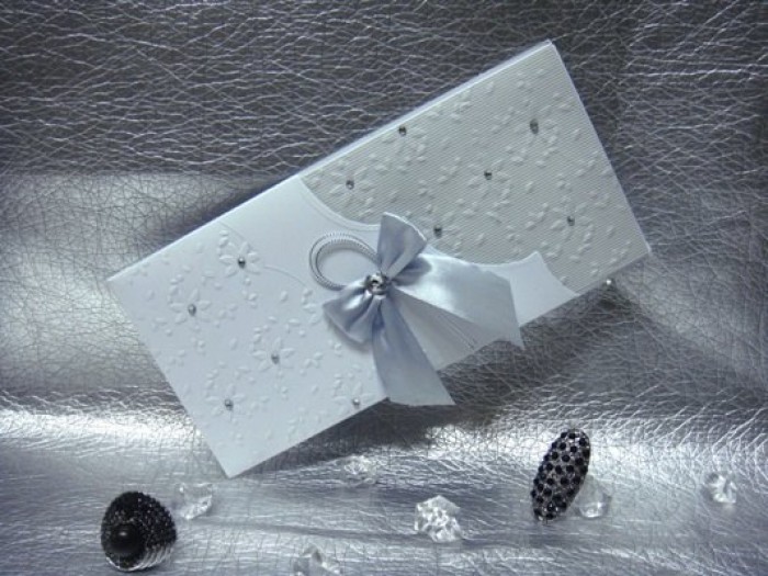 Wedding invitation card by Chic Designs