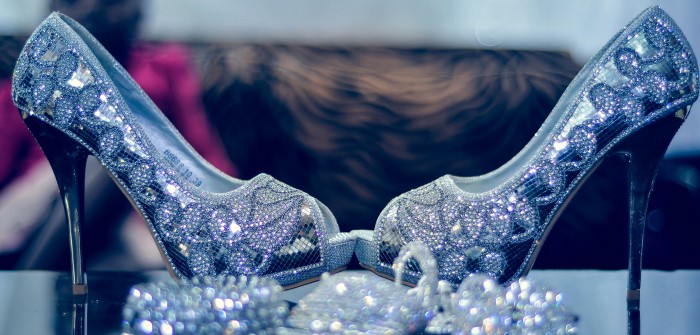 bridal accessories captured by Agapix Photography