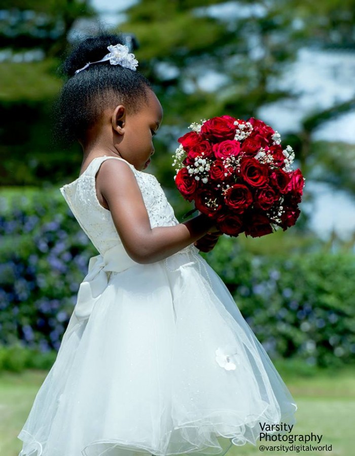 A flower girl during a wedding photo shoot with Varsity Digital WORLD