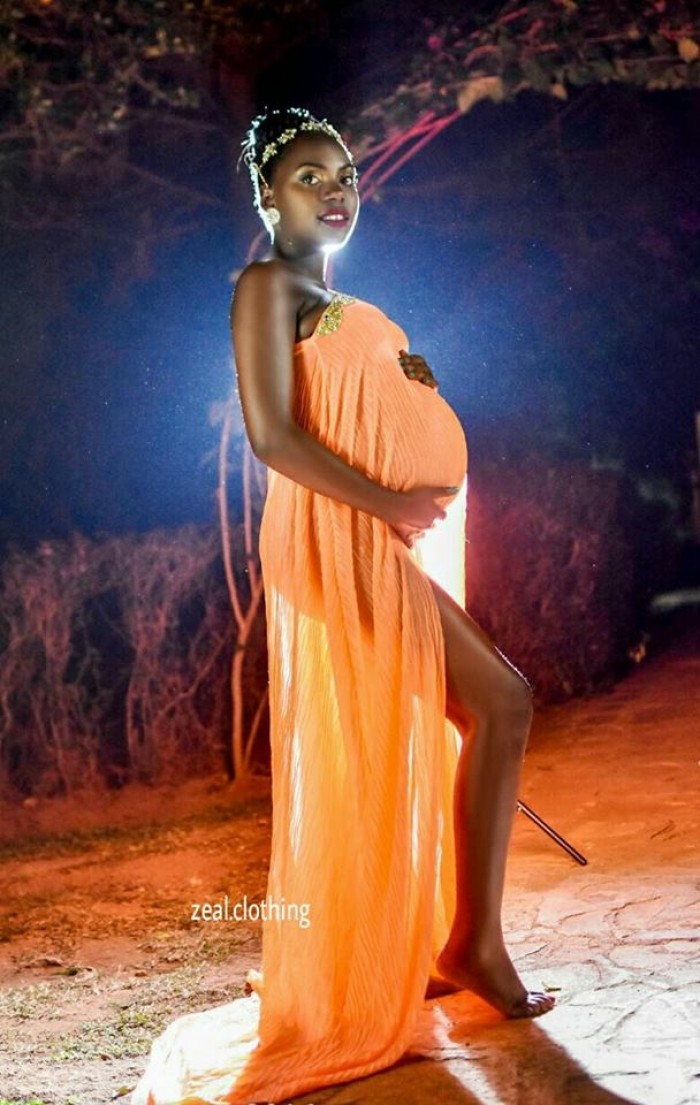 Pregnancy Photoshoot attire