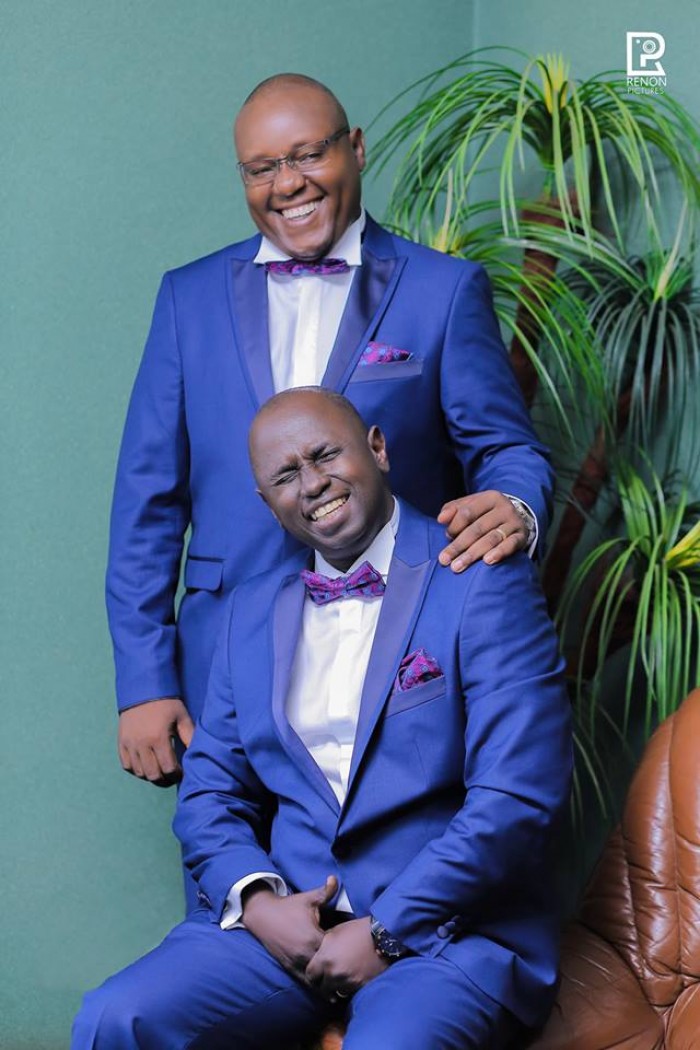Hannington with his best man clad in blue suits, Renon Pictures