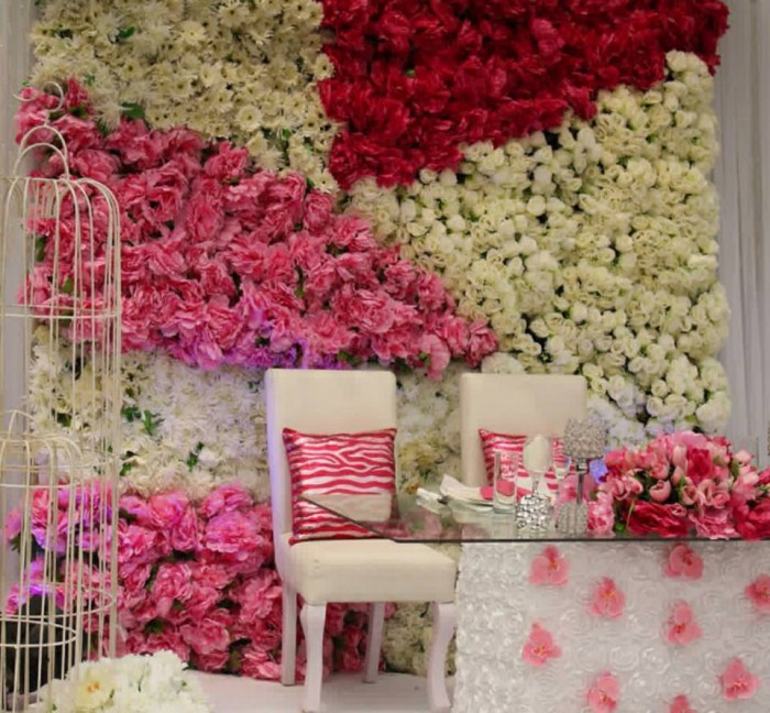 A Red and white flower instense affair by Enrova decorations