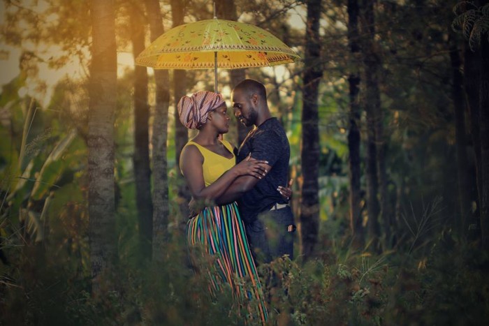 Intimate pre-wedding photography by Solvers