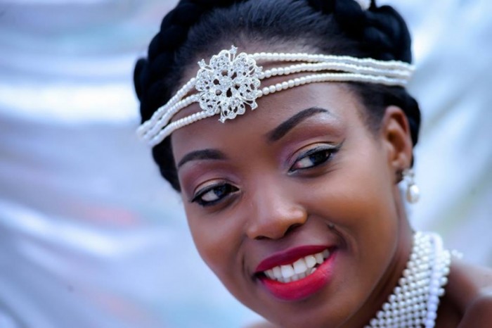 A bride with jaw dropping makeup at her introduction