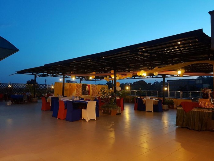 The rooftop section of Aangan Indian Restaurant