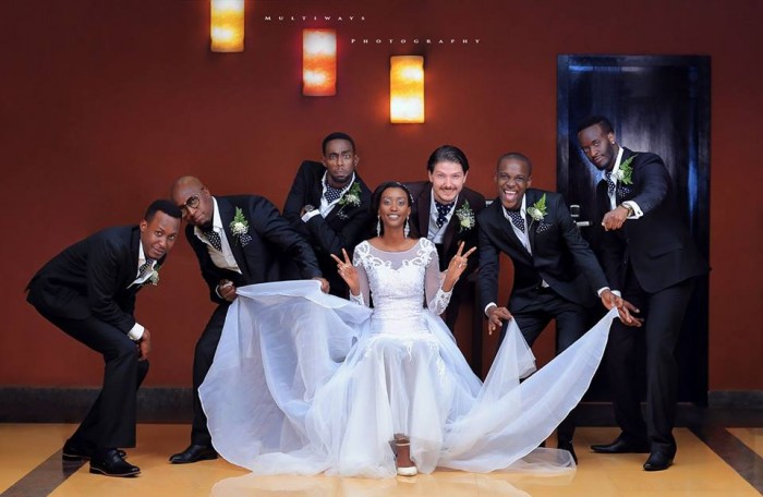 LoÃ¯s  & LÃ©ontine along with the groomsmen, photo by MultiWays Photography