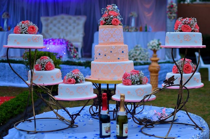 A well set wedding cake, shots powered Varsity Digital WORLD