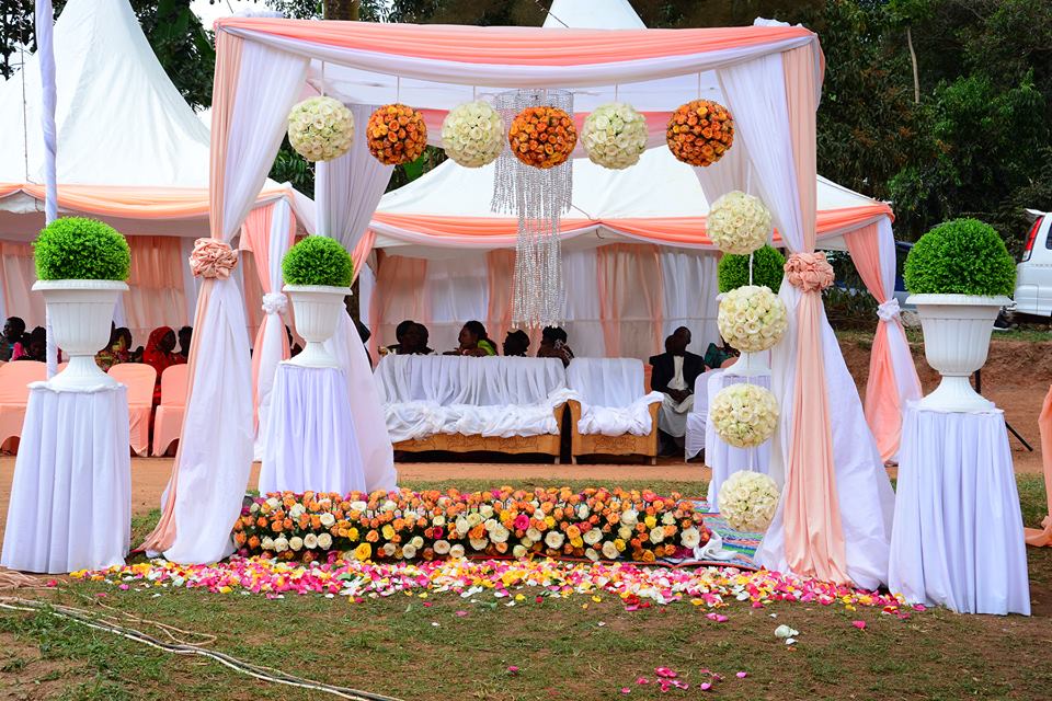 Peach and White inspired customary wedding decorations by SPICE Decorators & Events Managers