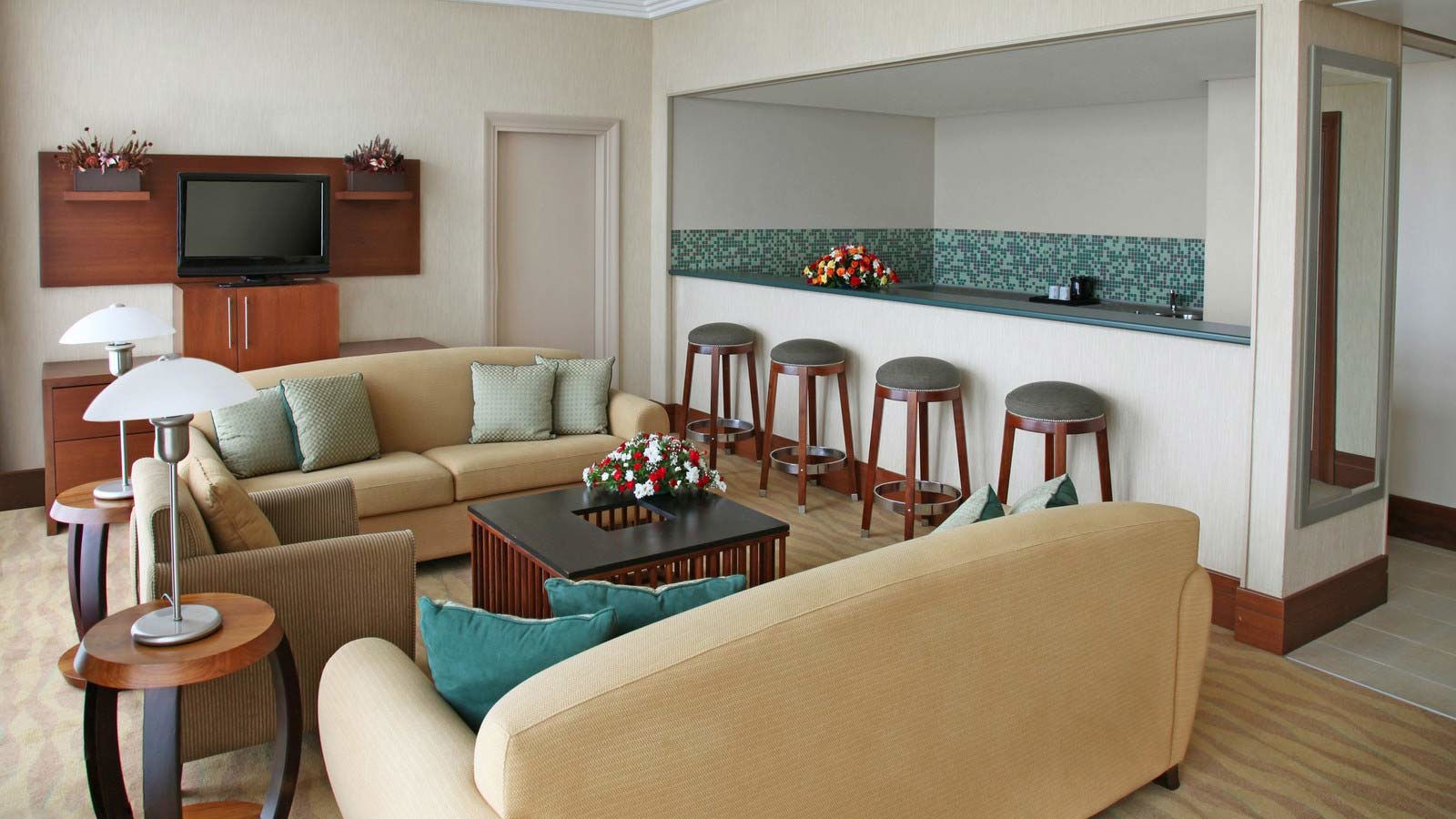 Sheraton Kampala Hotel Park Square Suite Living Room